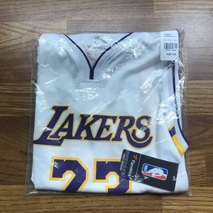 YOUTH LG- LA Lakers Lebron James 17-18 Jersey